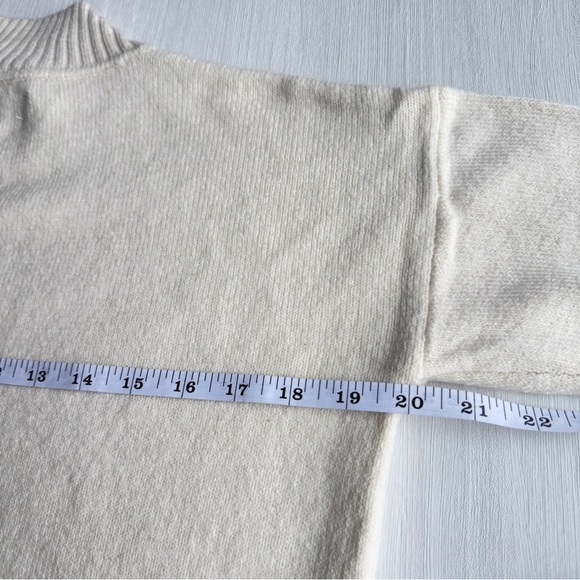 LOFT Cream Mock Neck Sweater XS Split Hem Pullover Neutral Minimalist Classic - Picture 8 of 12